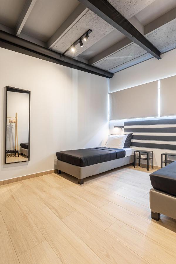 Ermoo Athens Modern Living Aparthotel Exterior photo