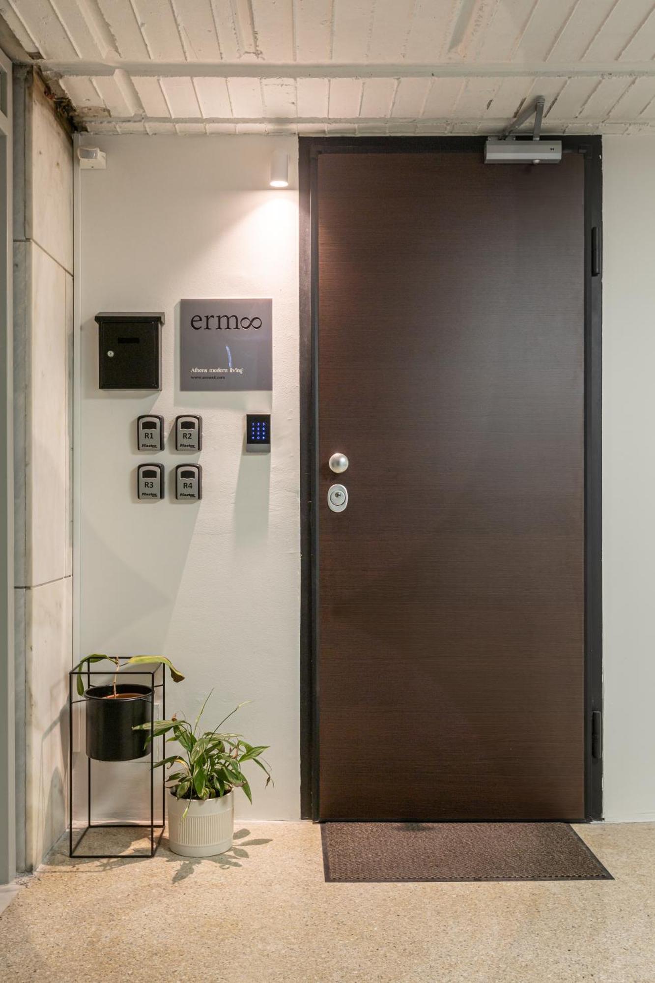 Ermoo Athens Modern Living Aparthotel Exterior photo