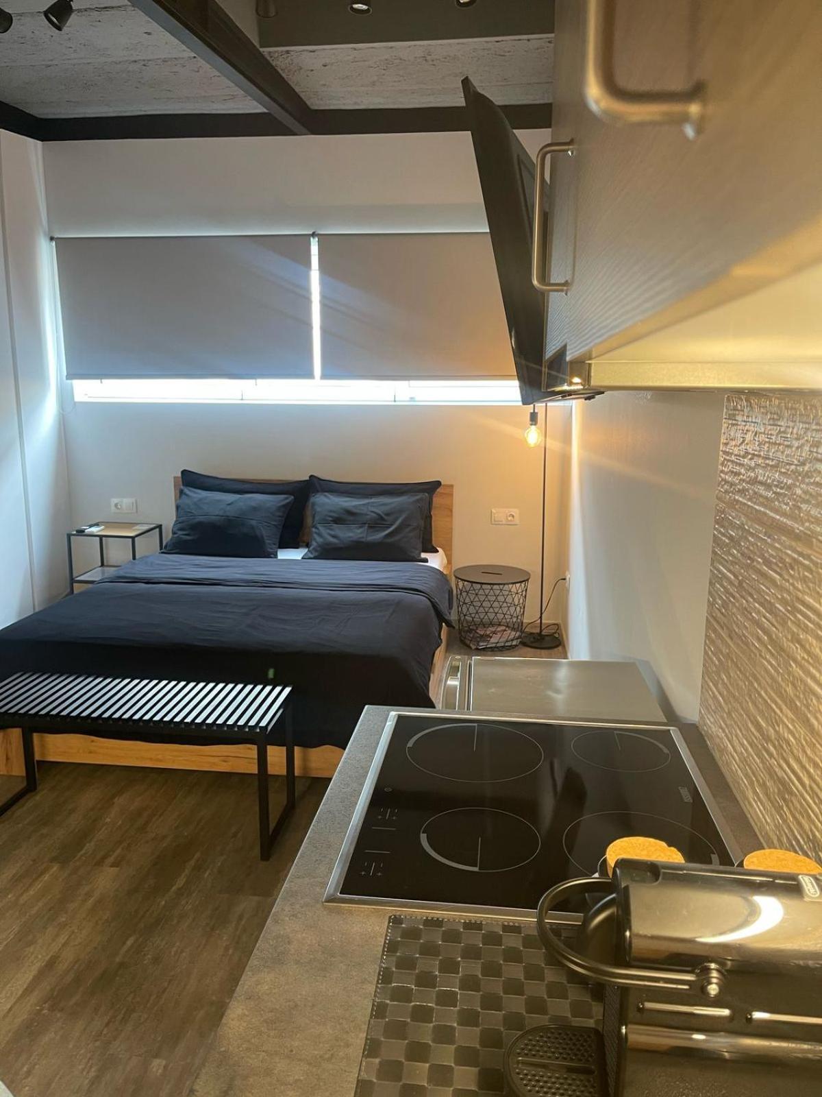 Ermoo Athens Modern Living Aparthotel Exterior photo